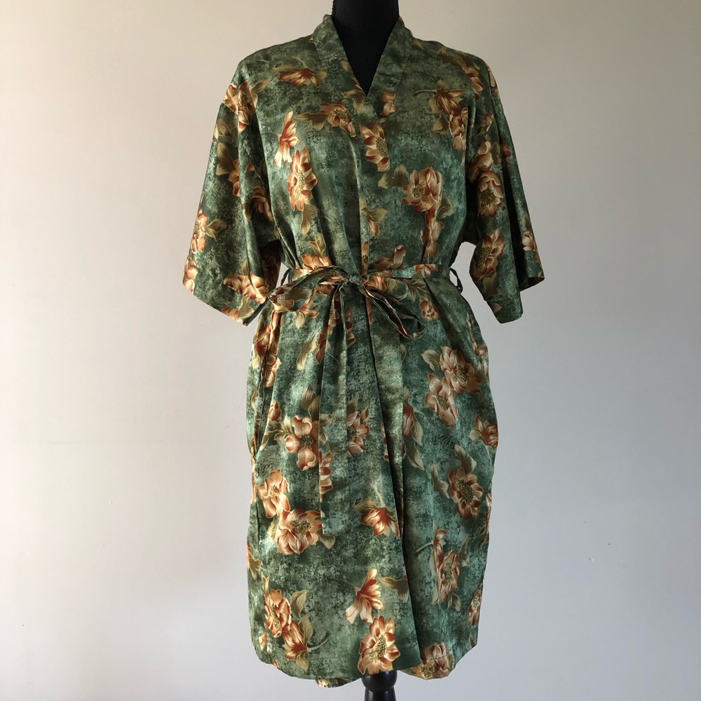 Women’s Vintage Silky Floral Green Kimono Robe and Nightgown set size M